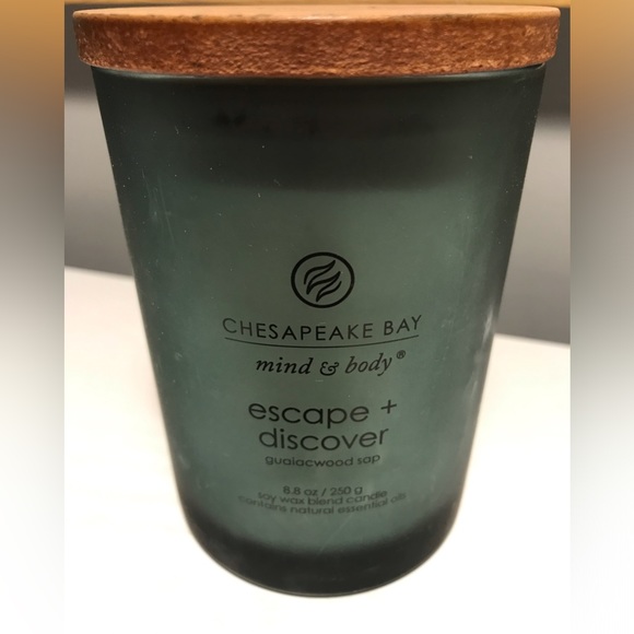 Chesapeake Bay Candle Escape + Discover - Picture 3 of 9